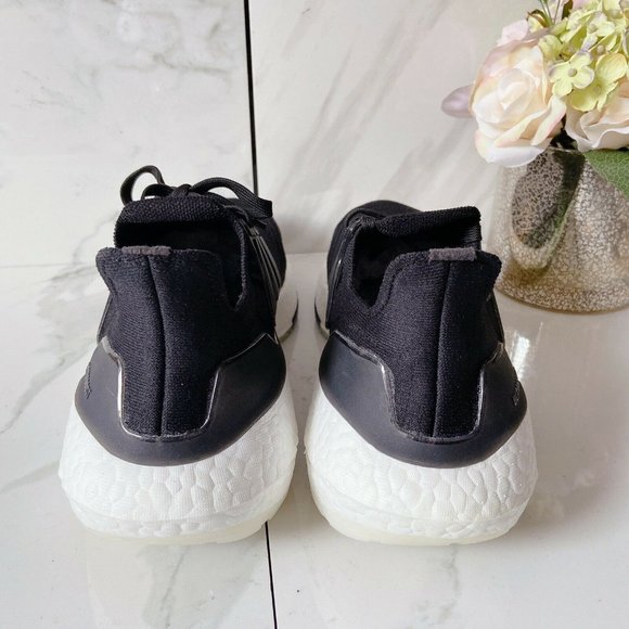 Adidas UltraBoost 21 Womens Sneaker Running Shoe Black Cloud White FY0402 US 11 - Picture 6 of 11